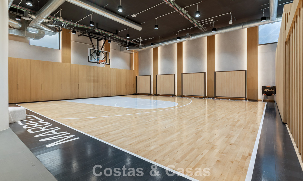 Instapklaar, high-end designwoning te koop, in een eersteklas resort-stijl complex op Marbella’s Golden Mile 782765