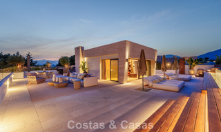 Instapklaar, high-end designwoning te koop, in een eersteklas resort-stijl complex op Marbella’s Golden Mile 782787 