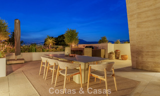 Instapklaar, high-end designwoning te koop, in een eersteklas resort-stijl complex op Marbella’s Golden Mile 782797 