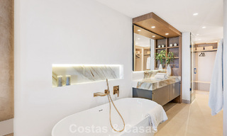 Hoogwaardig gemoderniseerd appartement eerstelijnsstrand met subliem zeezicht, privétuin en -zwembad, Marbella - Estepona 782634 