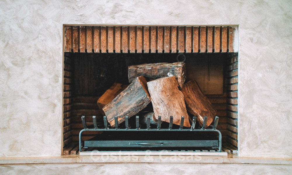 Instapklaar, ruime 3-slaapkamer rijwoning te koop met een eigentijds interieur en zeezicht in Marbella - Benahavis 782998