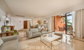 Uitzonderlijk duplex penthouse te koop, op loopafstand van Puerto Banus in Nueva Andalucia, Marbella 783075 
