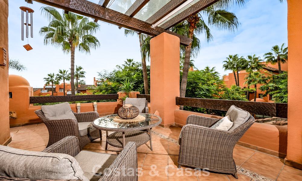 Uitzonderlijk duplex penthouse te koop, op loopafstand van Puerto Banus in Nueva Andalucia, Marbella 783076
