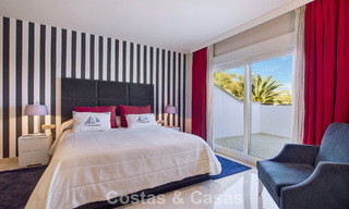 Luxueuze villa met mediterrane bouwstijl te koop op loopafstand van het strand en voorzieningen in Guadalmina Baja, Marbella 783090 