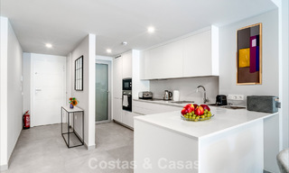 Gelijkvloers appartement met 2 slaapkamers te koop op een steenworp van het strand in Elviria, Marbella 783649 