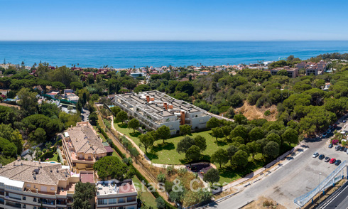 Gelijkvloers appartement met 2 slaapkamers te koop op een steenworp van het strand in Elviria, Marbella 783657