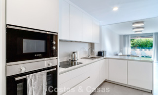 Gelijkvloers appartement met 2 slaapkamers te koop op een steenworp van het strand in Elviria, Marbella 783663 