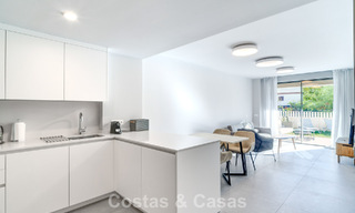 Gelijkvloers appartement met 2 slaapkamers te koop op een steenworp van het strand in Elviria, Marbella 783665 