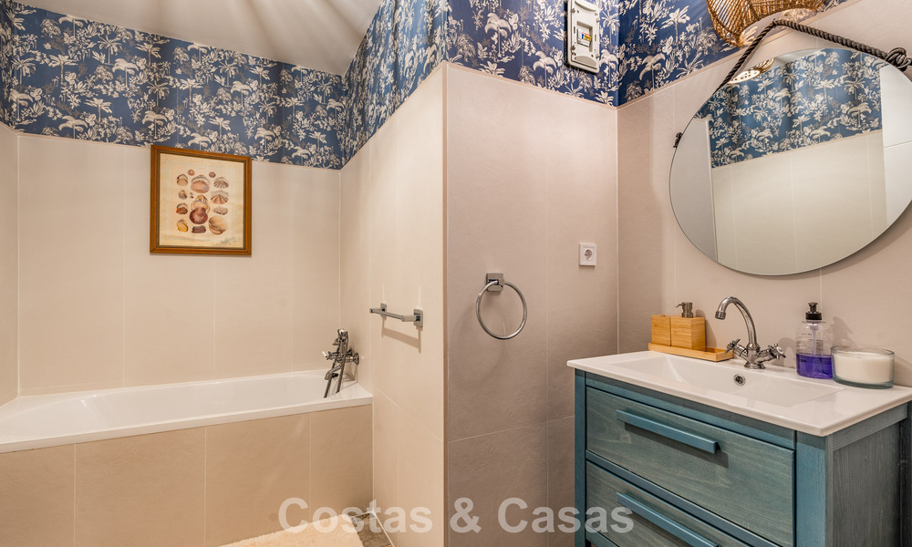 Ruime familievilla met privézwembad en panoramisch uitzicht gelegen in de heuvels van Estepona 783723