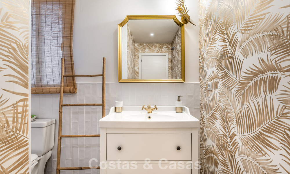 Ruime familievilla met privézwembad en panoramisch uitzicht gelegen in de heuvels van Estepona 783725