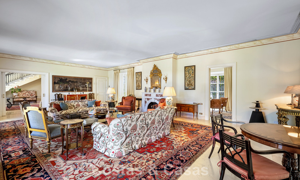 Klassieke, mediterrane luxevilla te koop op een steenworp van het strand in Los Monteros, ten oosten van Marbella centrum 783754