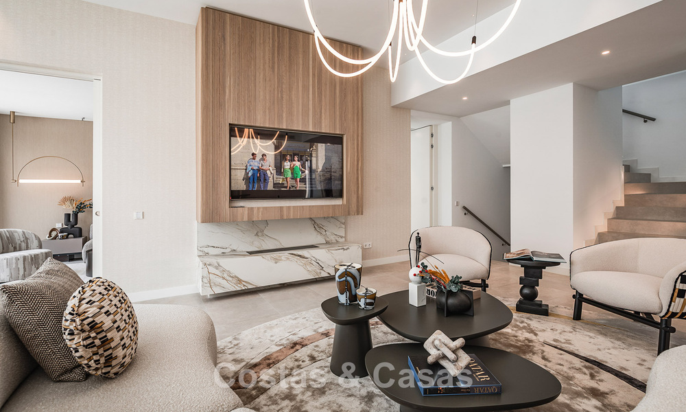 Stijlvolle moderne villa met 5 slaapkamers te koop op de New Golden Mile tussen Marbella en Estepona 783786