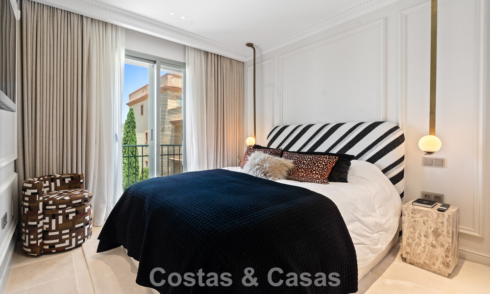Ultra-luxueus duplex penthouse met bekroond interieur te koop in Los Flamingos Golf Resort in Marbella - Benahavis 782843