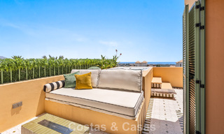 Ultra-luxueus duplex penthouse met bekroond interieur te koop in Los Flamingos Golf Resort in Marbella - Benahavis 782856 