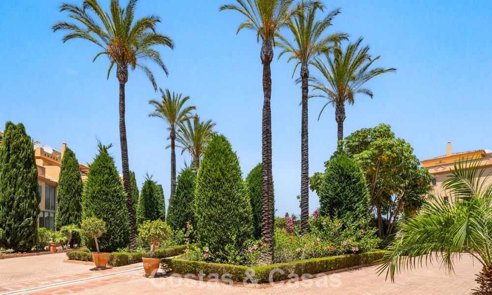 Ultra-luxueus duplex penthouse met bekroond interieur te koop in Los Flamingos Golf Resort in Marbella - Benahavis 782872