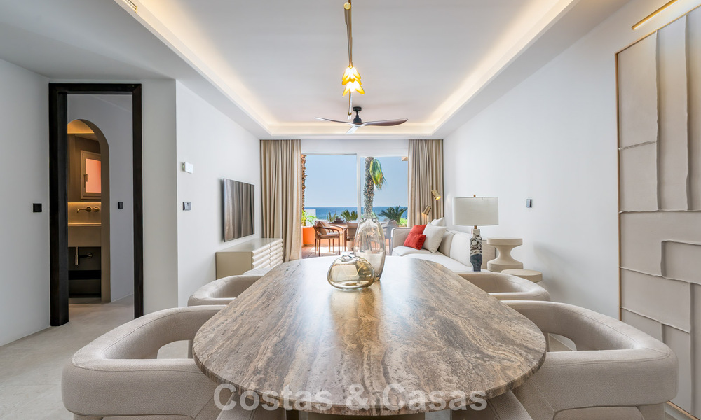 Modern gerenoveerd appartement met prachtig zeezicht te koop op een steenworp van het strand op Marbella’s Golden Mile 783820
