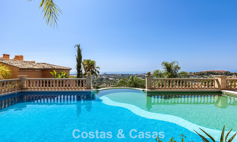 Opportuniteit! 3-slaapkamer luxe penthouse met panoramisch zeezicht te koop in Nueva Andalucia’s golfvallei, Marbella 783312