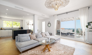 Opportuniteit! 3-slaapkamer luxe penthouse met panoramisch zeezicht te koop in Nueva Andalucia’s golfvallei, Marbella 783324 