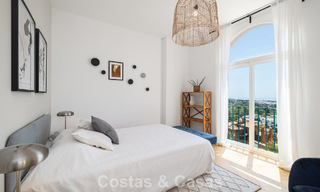 Opportuniteit! 3-slaapkamer luxe penthouse met panoramisch zeezicht te koop in Nueva Andalucia’s golfvallei, Marbella 783326 