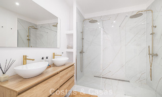 Opportuniteit! 3-slaapkamer luxe penthouse met panoramisch zeezicht te koop in Nueva Andalucia’s golfvallei, Marbella 783332 