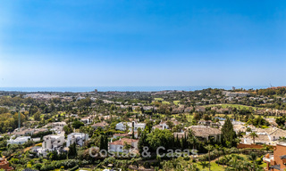Opportuniteit! 3-slaapkamer luxe penthouse met panoramisch zeezicht te koop in Nueva Andalucia’s golfvallei, Marbella 783340 