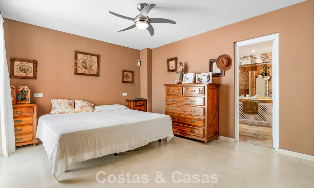 Ruim begane grond appartement in een gated complex op loopafstand van het strand en Puerto Banus, Marbella 783893