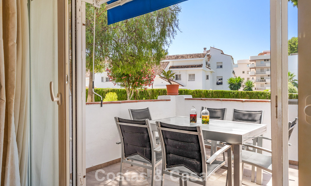 Ruim begane grond appartement in een gated complex op loopafstand van het strand en Puerto Banus, Marbella 783908