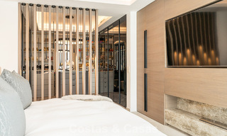 Instapklare, gemoderniseerde luxevilla te koop in het hart van Nueva Andalucia, Marbella 784103 