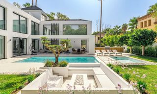 Instapklare, gemoderniseerde luxevilla te koop in het hart van Nueva Andalucia, Marbella 784114 