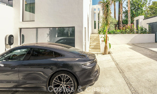 Instapklare, gemoderniseerde luxevilla te koop in het hart van Nueva Andalucia, Marbella 784120 