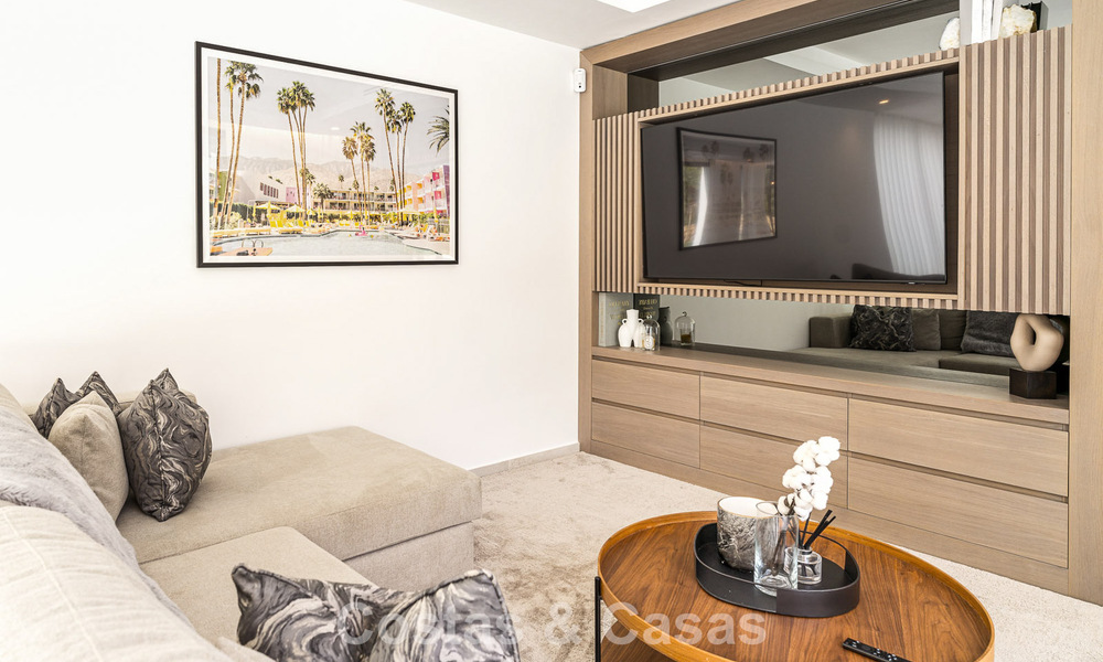 Instapklare, gemoderniseerde luxevilla te koop in het hart van Nueva Andalucia, Marbella 784124