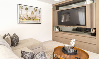 Instapklare, gemoderniseerde luxevilla te koop in het hart van Nueva Andalucia, Marbella 784124 