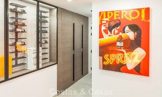 Instapklare, gemoderniseerde luxevilla te koop in het hart van Nueva Andalucia, Marbella 784132 