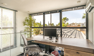Instapklare, gemoderniseerde luxevilla te koop in het hart van Nueva Andalucia, Marbella 784141 