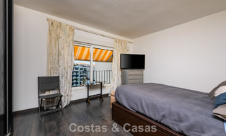 Exclusief penthouse met panoramische uitzichten te koop in het hartje van Puerto Banus, Marbella 784191 