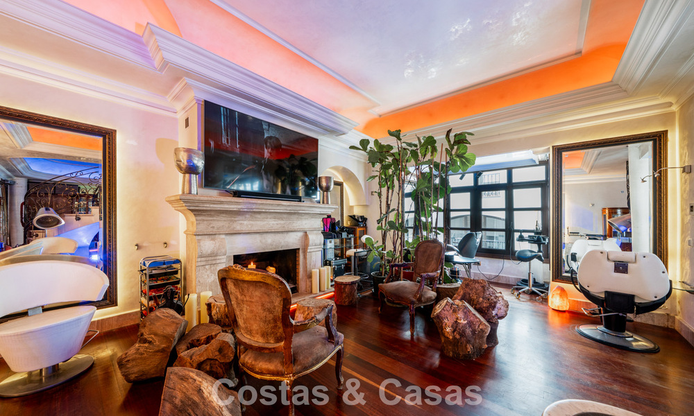 Ruim duplex appartement te koop met schitterend uitzicht, eerstelijn in de haven van Puerto Banus, Marbella 784184