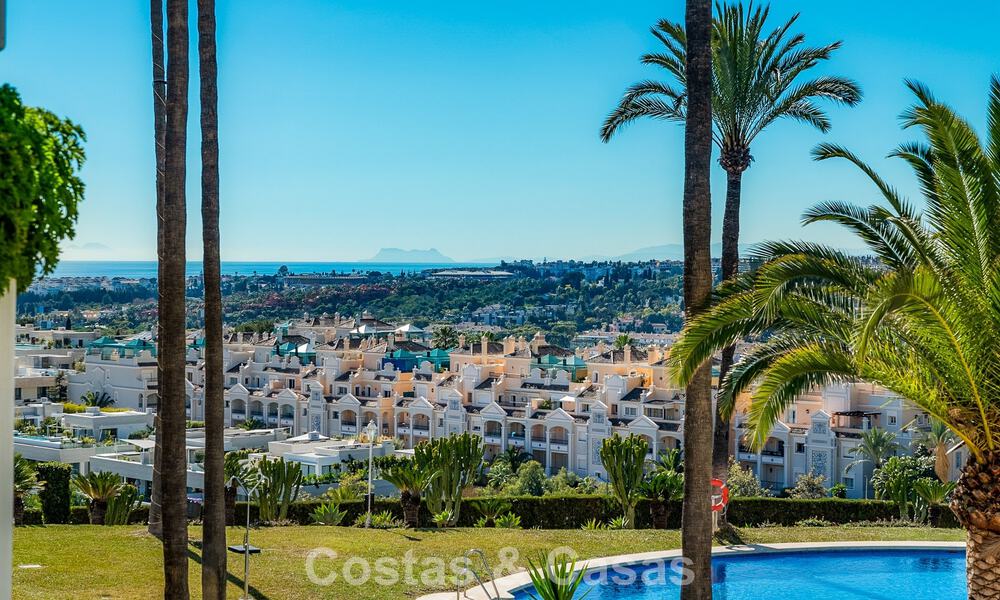 Luxueus gerenoveerd, 3-slaapkamer appartement te koop met panoramisch uitzicht op Marbella’s Golden Mile 784215