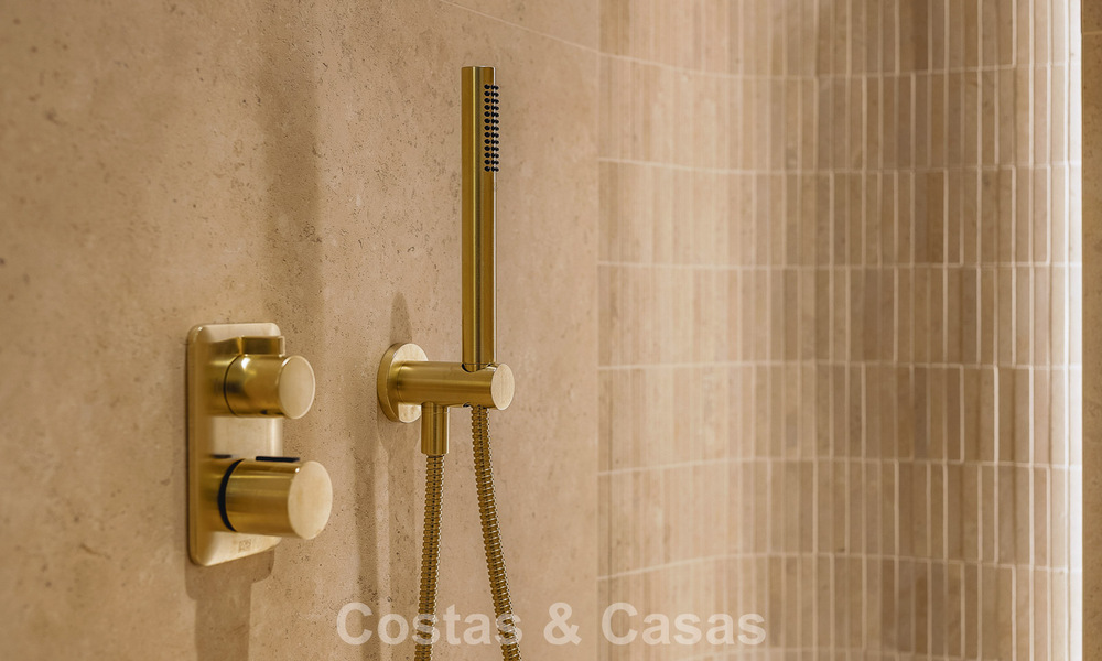 Luxueus gerenoveerd, 3-slaapkamer appartement te koop met panoramisch uitzicht op Marbella’s Golden Mile 784249