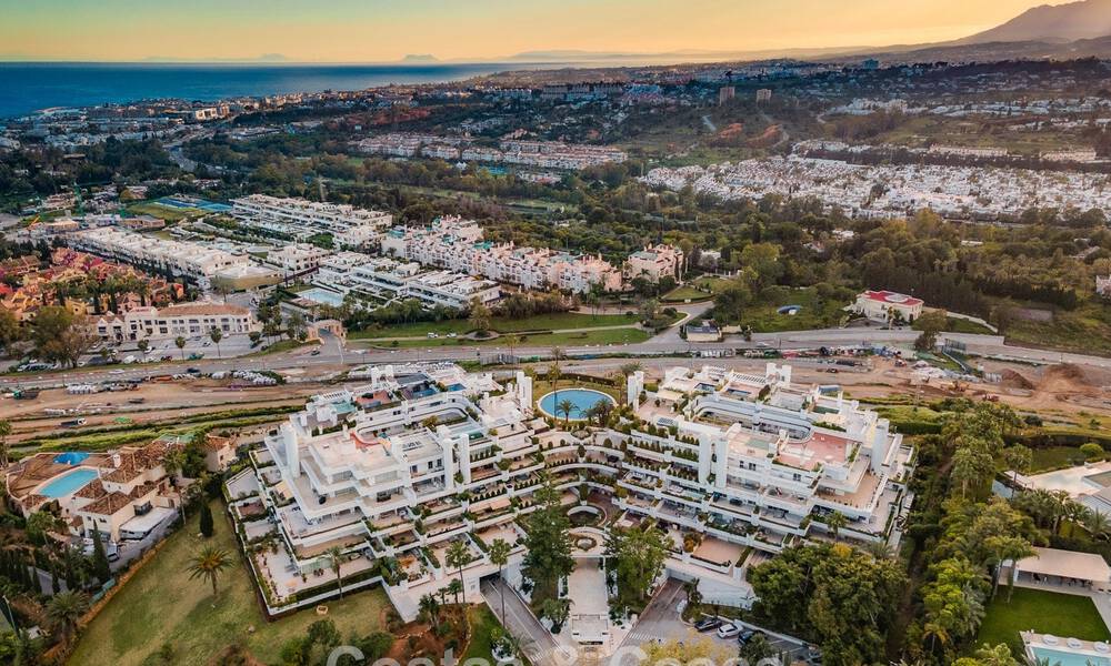 Luxueus gerenoveerd, 3-slaapkamer appartement te koop met panoramisch uitzicht op Marbella’s Golden Mile 784253