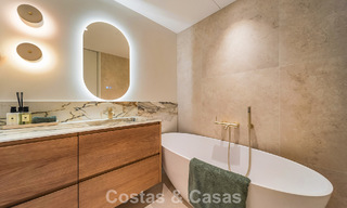 Luxueus gerenoveerd, 3-slaapkamer appartement te koop met panoramisch uitzicht op Marbella’s Golden Mile 784261 