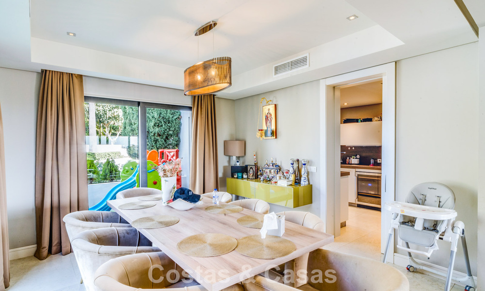 Prachtige, moderne, mediterrane villa te koop in een beveiligd exclusief complex op de Golden Mile van Marbella 784292
