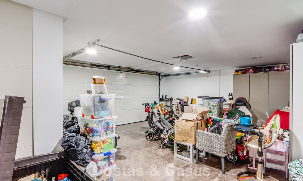 Prachtige, moderne, mediterrane villa te koop in een beveiligd exclusief complex op de Golden Mile van Marbella 784307