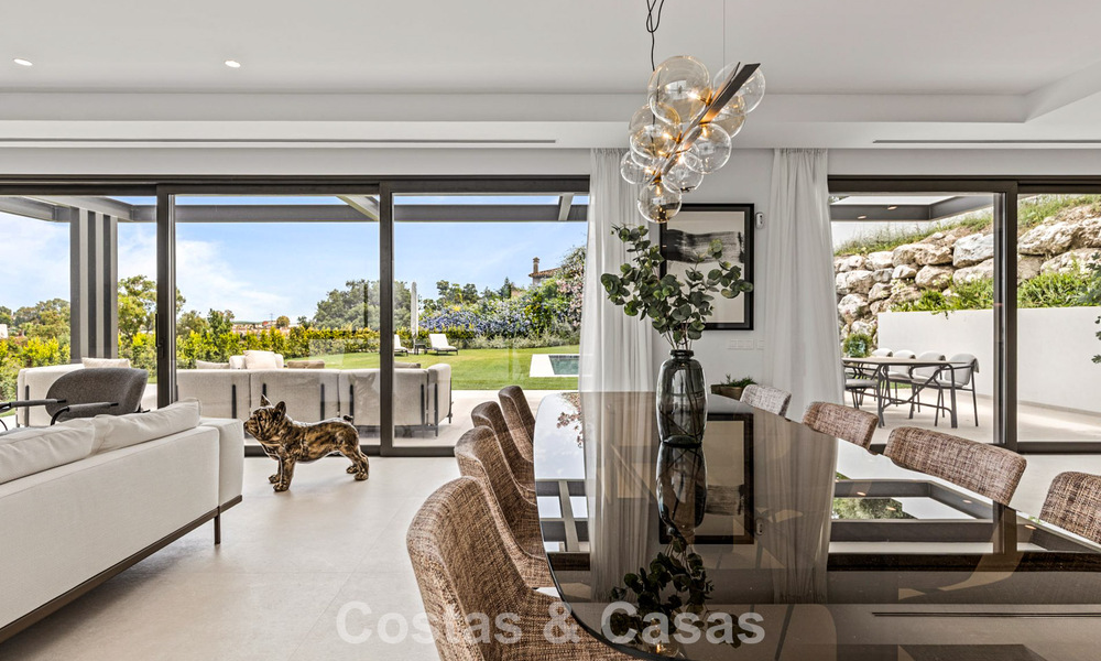 Contemporaine luxevilla te koop in de groene heuvels nabij San Pedro in Marbella - Benahavis 784349