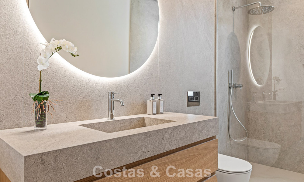 Contemporaine luxevilla te koop in de groene heuvels nabij San Pedro in Marbella - Benahavis 784368