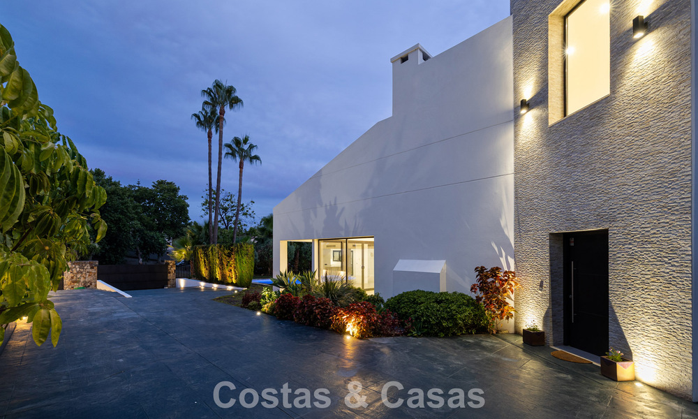 Villa met mediterrane charme en moderne touche te koop vlak bij het centrum van San Pedro, Marbella 784383