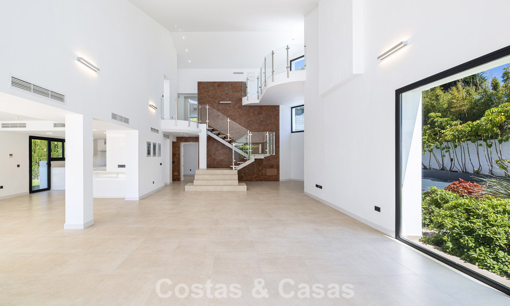 Villa met mediterrane charme en moderne touche te koop vlak bij het centrum van San Pedro, Marbella 784400