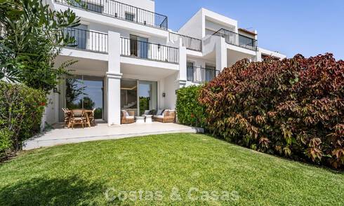 Schitterend gerenoveerd herenhuis te koop eerstelijns La Quinta golf in Marbella - Benahavis 784543