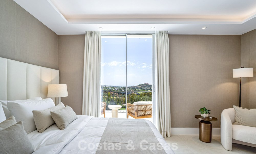 Schitterend gerenoveerd herenhuis te koop eerstelijns La Quinta golf in Marbella - Benahavis 784565