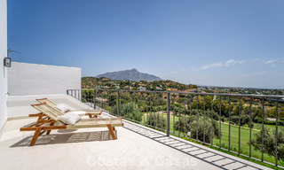 Schitterend gerenoveerd herenhuis te koop eerstelijns La Quinta golf in Marbella - Benahavis 784573 