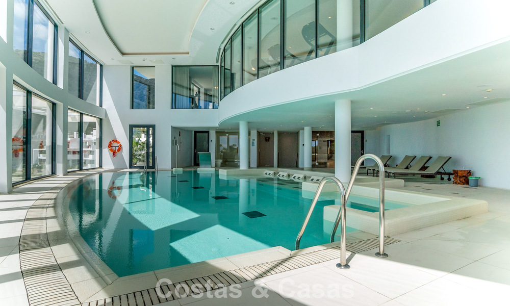 Contemporain luxe appartement met zeezicht te koop in een boutique complex nabij Marbella stad 784613